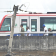 Momentos en que pasajeros salen del Metro de Santo Domingo tras choque