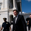 Elon Musk parte tras una reunión en la oficina del presidente de la Cámara de Representantes de los Estados Unidos, Kevin McCarthy, en el Capitolio de EE.UU. en Washington, DC, el 13 de septiembre de 2023.
