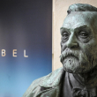 Busto de Alfred Nobel.