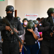 Los implicados en la Operación Gavilán al salir del tribunal.