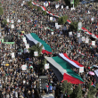 Miles de manifestantes salieron a las calles de capitales de Medio Oriente para apoyar a Palestina y repudiar los bombardeos de Israel.