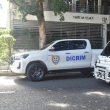 Vehículo de la Dirección Central de Investigación (DICRIM) frente a la Torre Da Silva 3