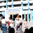 Cuatro menores de edad reciben asistencia en la unidad de quemados del hospital infantil Robert Reid Cabral.