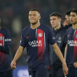 Kylian Mbappé del PSG y sus compañeros reaccionan después del partido de vuelta de la semifinal de la Liga de Campeones entre Paris Saint-Germain y Borussia Dortmund.