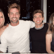 William Levy y Elizabeth Gutiérrez con su familia.