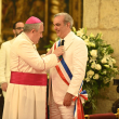 El presidente Luis Abinader durante la misa ofrecida en la Catedral Primada de América.