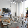 Fotografía muestra el proceso de estudio de antropología física de los restos humanos de la Cueva Funeraria de Daniel.