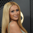 Paris Hilton llega a la 66ª entrega anual de los premios Grammy en Los Ángeles el 4 de febrero de 2024