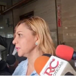La diputada Soraya Suárez habla con los periodistas