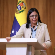 La vicepresidenta Delcy Rodríguez criticó que se busque el saqueo del petróleo venezolano.