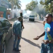 Un enfrentamiento con piedras, palos y bombas lacrimógenas se produjo en la comunidad de La Cuaba en medio de protestas