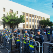 Policías en los alrededores del Palacio de Justicia de Ciudad Nueva por marcha anunciada para exigir justicia por el caso Senasa