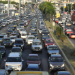 En el país hay un alto consumo de combustibles debido a los congestionamientos en el tránsito.
