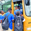 Medida de Educación busca garantizar la seguridad de los estudiantes que utilizan el transporte escolar.