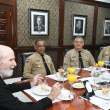 Luis Musolino expone en el Desayuno de Listín Diario, al que acudió acompañado de directivos del CESEP.