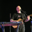 Ed Sheeran durante su primer concierto en República Dominicana, la noche del sábado 9 de mayo 2026, en el Estadio Quisqueya de Santo Domingo.