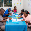 Adultos mayores durante una capacitación en este Hogar de Día de Conape.