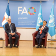 El presidente Luis Abinader junto al director general de la Organización de las Naciones Unidas para la Alimentación y la Agricultura (FAO), Qu Dongyu.