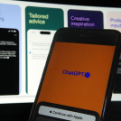 La aplicación ChatGPT de OpenAI se muestra en un iPhone en Nueva York, el 18 de mayo de 2023.
