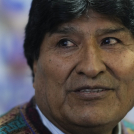 Evo Morales, expresidente y actual líder del partido oficialista MAS, da una conferencia de prensa en La Paz, Bolivia, el 11 de abril de 2024.