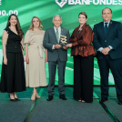 Lourdes Frías, Delia Olivares, Cristian Reyna, Elainne Vilchez y Ramón Marcelino.