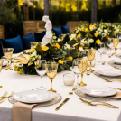 Recordemos ser puntuales a la hora de llegar a las invitaciones a comidas o cenas, pero también, saber retirarnos a tiempo.
