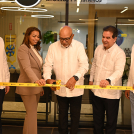 Tomás Pimentel, Magalys Abreu, Francisco Melo Chalas, Gustavo Zuluaga Alam y Juan Padilla en el corte de cinta de la inauguración