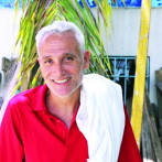 Fiscalía tiene hasta medianoche para presentar acusación contra francés que fumigó en edificio donde falleció mujer y su bebé