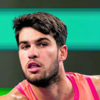 Alcaraz y Sinner resuelven con facilidad su debut en Shanghái