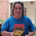 Presentan libro de Eduardo Ludueña