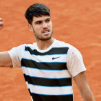 Carlos Alcaraz supera a Sinner en el Roland Garros en cinco disputados sets