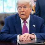 Donald Trump cumple 79 años y presidirá desfile militar en medio de una protesta nacional