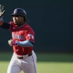 Martínez, con tres hits, y Ramírez con jonrón lideran a los Guardianes en victoria de los Orioles