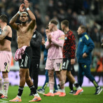 Manchester City, Arsenal, Tottenham y Newcastle pasan a octavos de Copa de la Liga