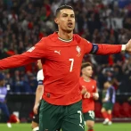 Cristiano Ronaldo es el primer jugador de fútbol milmillonario