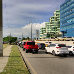 Apagón nacional provoca caos en el tránsito y deja personas atrapadas en ascensores en Santiago