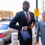 Rapero es sentenciado a 14 años de prisión por donaciones ilegales a la campaña de Obama