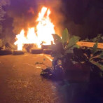 Comunitarios de La Cuaba protestan tras declaraciones de ministro de Medio Ambiente sobre vertedero