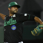 Esmil Rogers lanza en grande y las Estrellas se imponen a las Águilas
