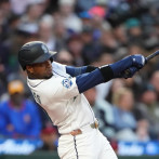 Marineros colocan al jardinero Victor Robles en la lista de lesionados por 10 días
