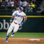 Luego de recibir partido sin hit, Rangers anotan ocho en la primera y vencen a los Astros