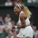 Serena se retira del dobles con su hermana Venus en Wimbledon por lesión