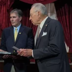 La hermana del fallecido Lindsey Graham se juramenta al Senado