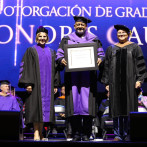 Roberto Fulcar recibe 