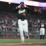 Rafael Devers batea cuadrangular 28 y los Gigantes vencen a los Rojos