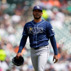 Los seis innings sin carreras de Freddy Peralta conducen a Rays a vencer 3-0 a Tigres