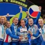 Noskova y Muchova le brindan a Chequia el título de la Copa Billie Jean King
