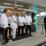 Medina inaugura una clínica e inicia hoteles