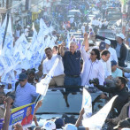 Gonzalo exhorta jóvenes a luchar por sus sueños y emprender
