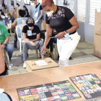 La cortina electoral, levantándose